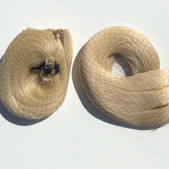 Extensions - Blonde Hair Colors - Picture 4 of 11